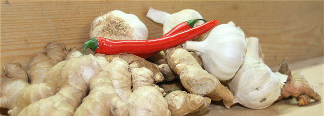 chili garlic turmeric banner